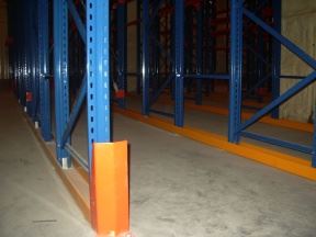 8  drive in racking system1040