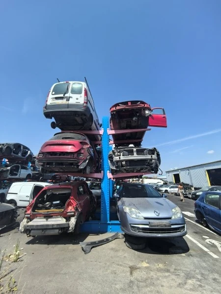 How Cantilever Racking Supports Automotive Storage3 How Cantilever Racking Supports Automotive Storage3